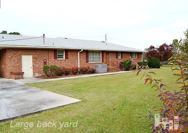 608 West Wards Bridge Road Warsaw, NC 28398 - Photo 4 of 19 Additional Photo