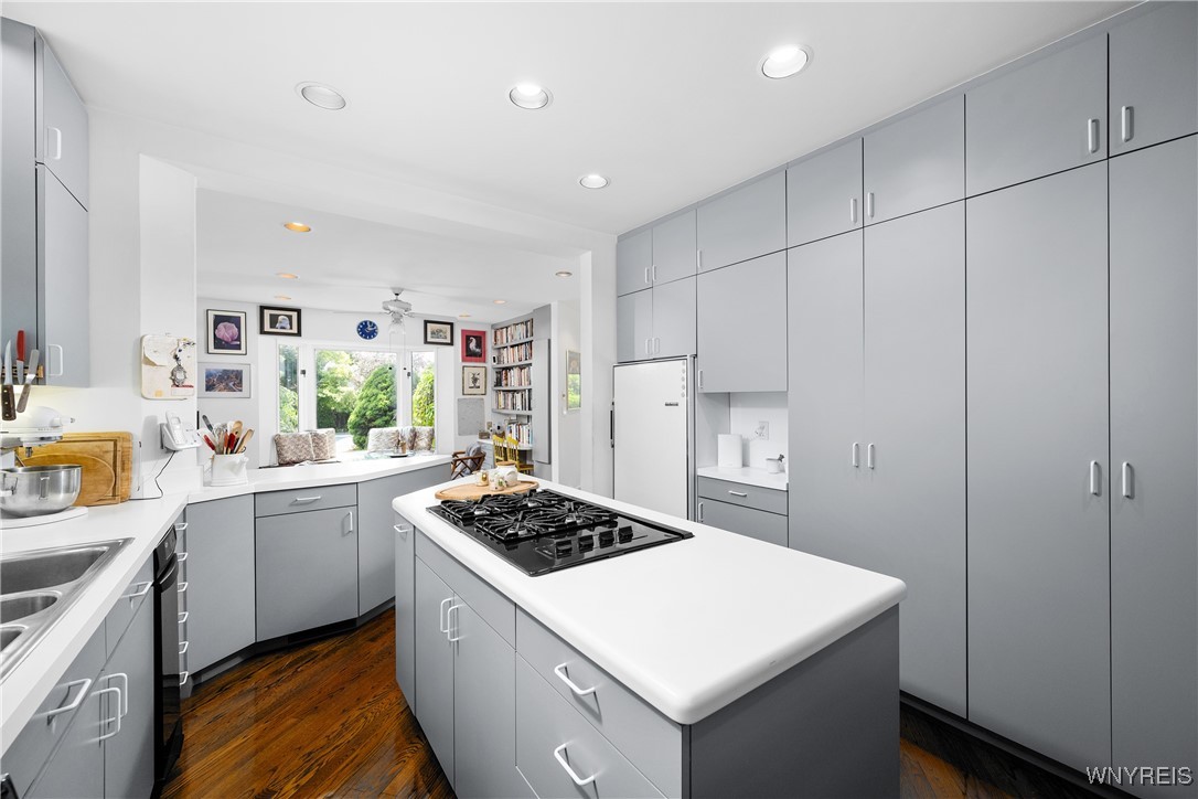 88 Middlesex Road Buffalo, NY 14216 - Photo 12 of 50