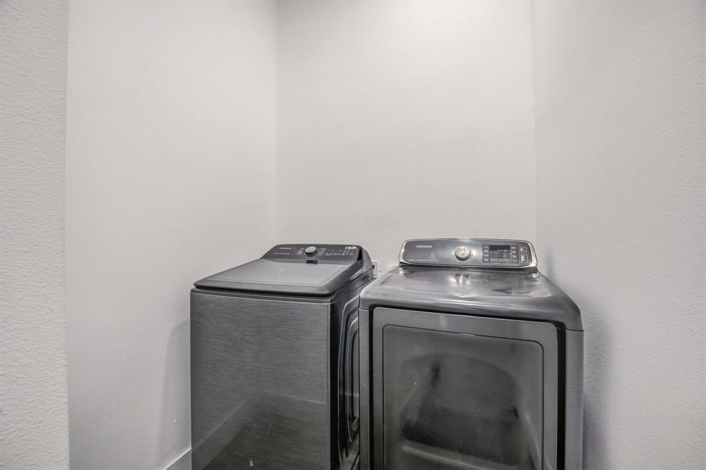 3613 Durango Trail Granbury, TX 76048 - Photo 8 of 23