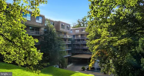 $799,000 | 4100 Cathedral Avenue Northwest, Unit 617, Washington, DC 20016