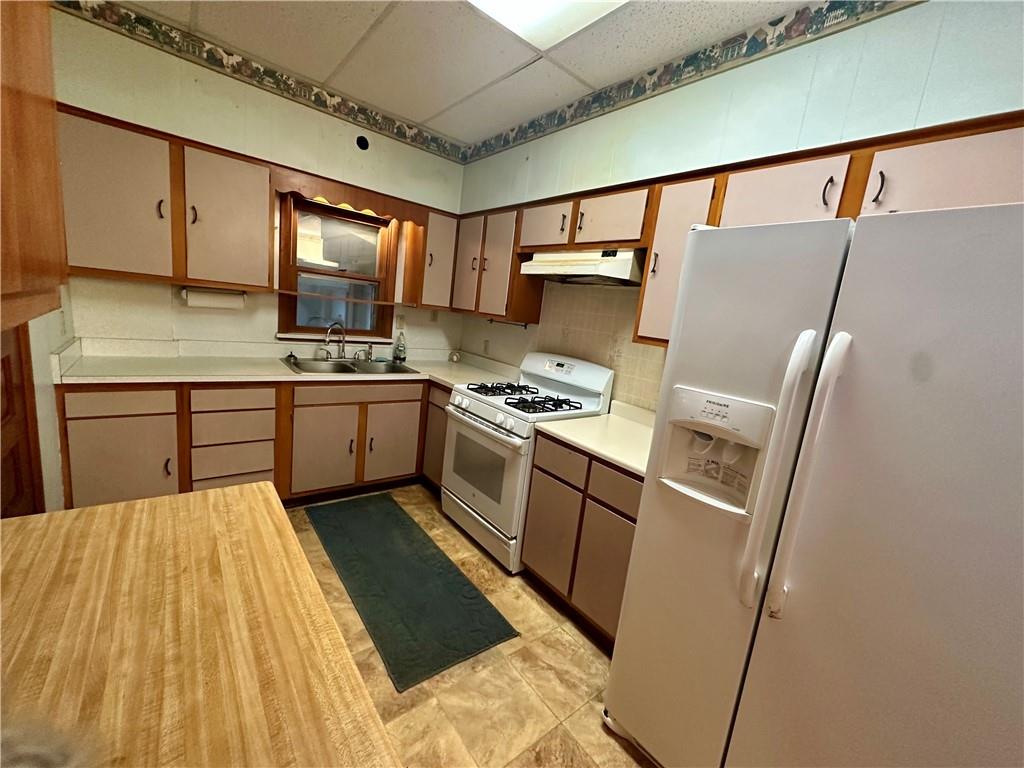 145 Rolling Meadows Road Waynesburg, PA 15370 - Photo 21 of 37 Gallery Image 21