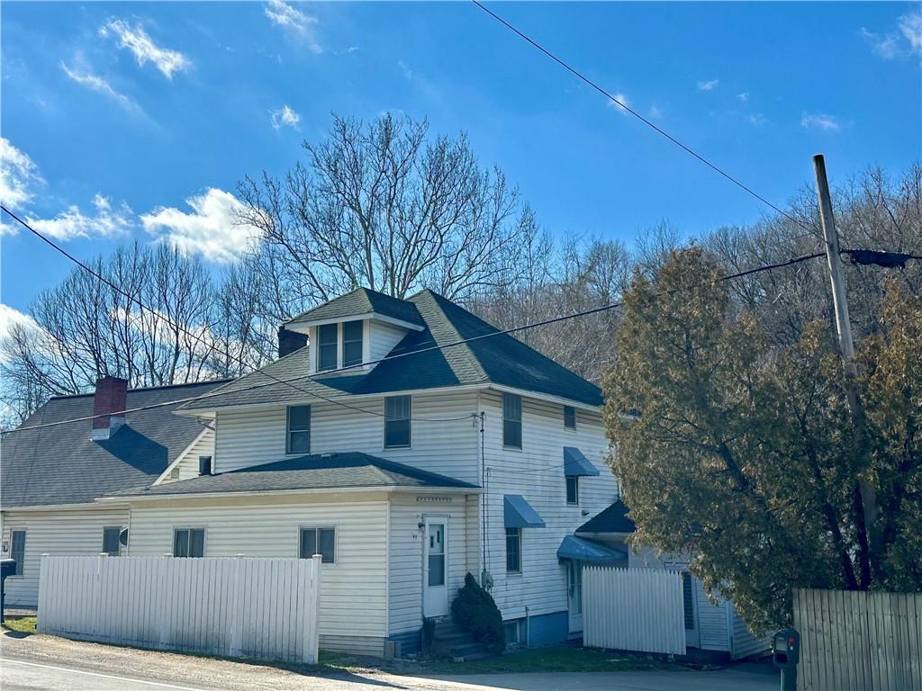 145 Rolling Meadows Road Waynesburg, PA 15370 - Photo 3 of 37 Gallery Image 3