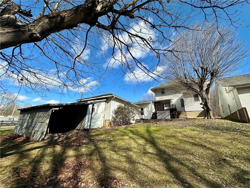 145 Rolling Meadows Road Waynesburg, PA 15370 - Photo 5 of 37 Gallery Image 5