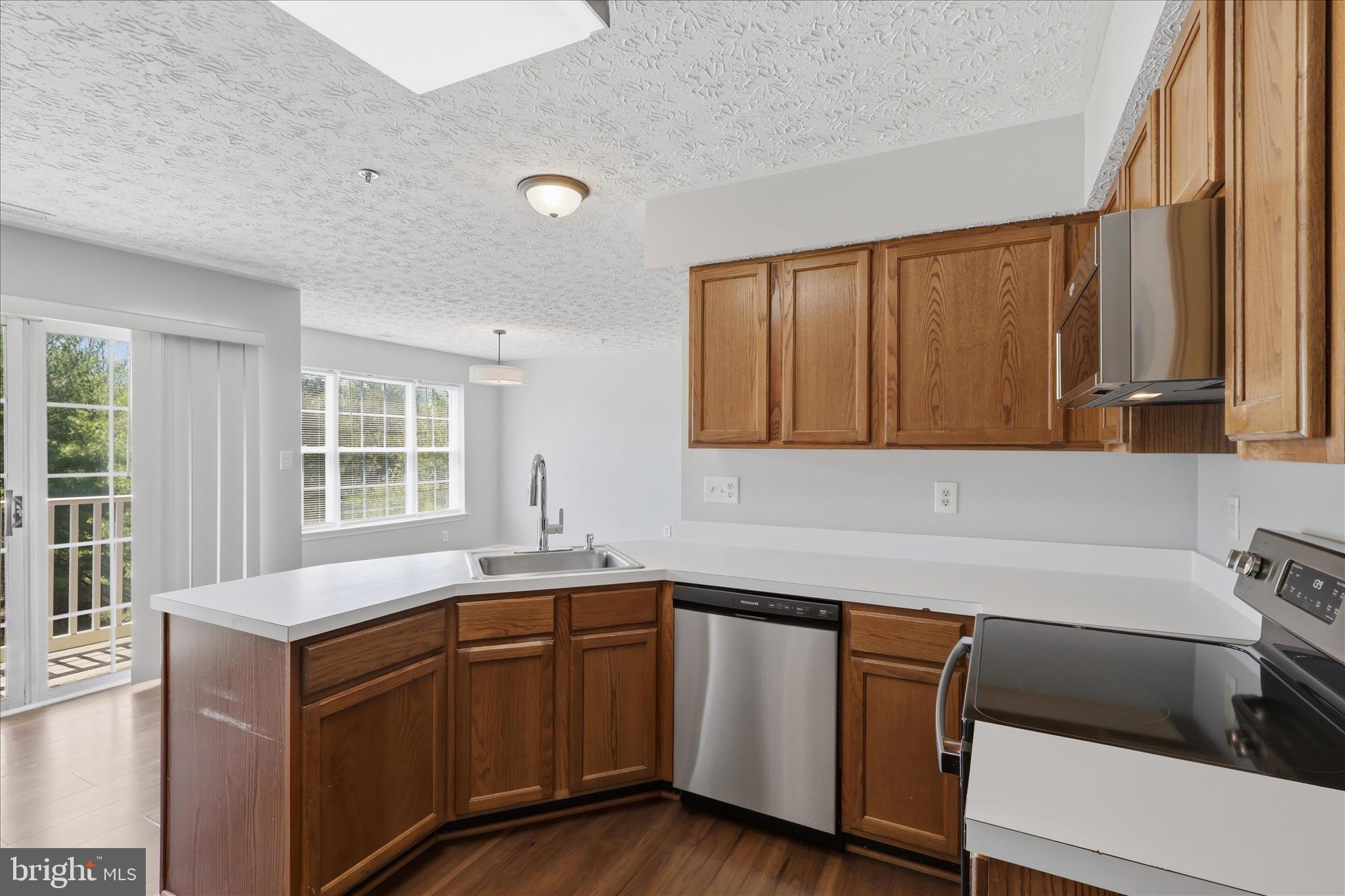 6343 Springwater Terrace, Unit 1032 Frederick, MD 21701 - Photo 13 of 28 IMG_9090