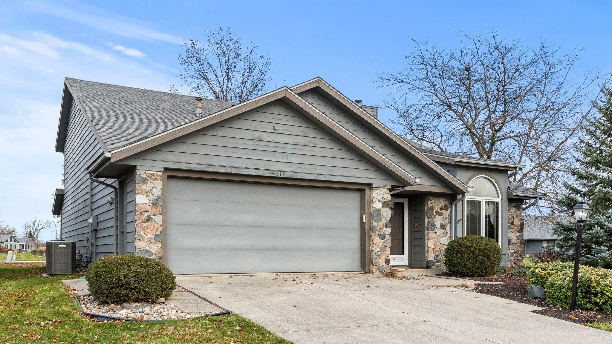 4612 Crystal Ridge Cove Fort Wayne, IN 46835 - Photo 2 of 36 Gallery Image 2