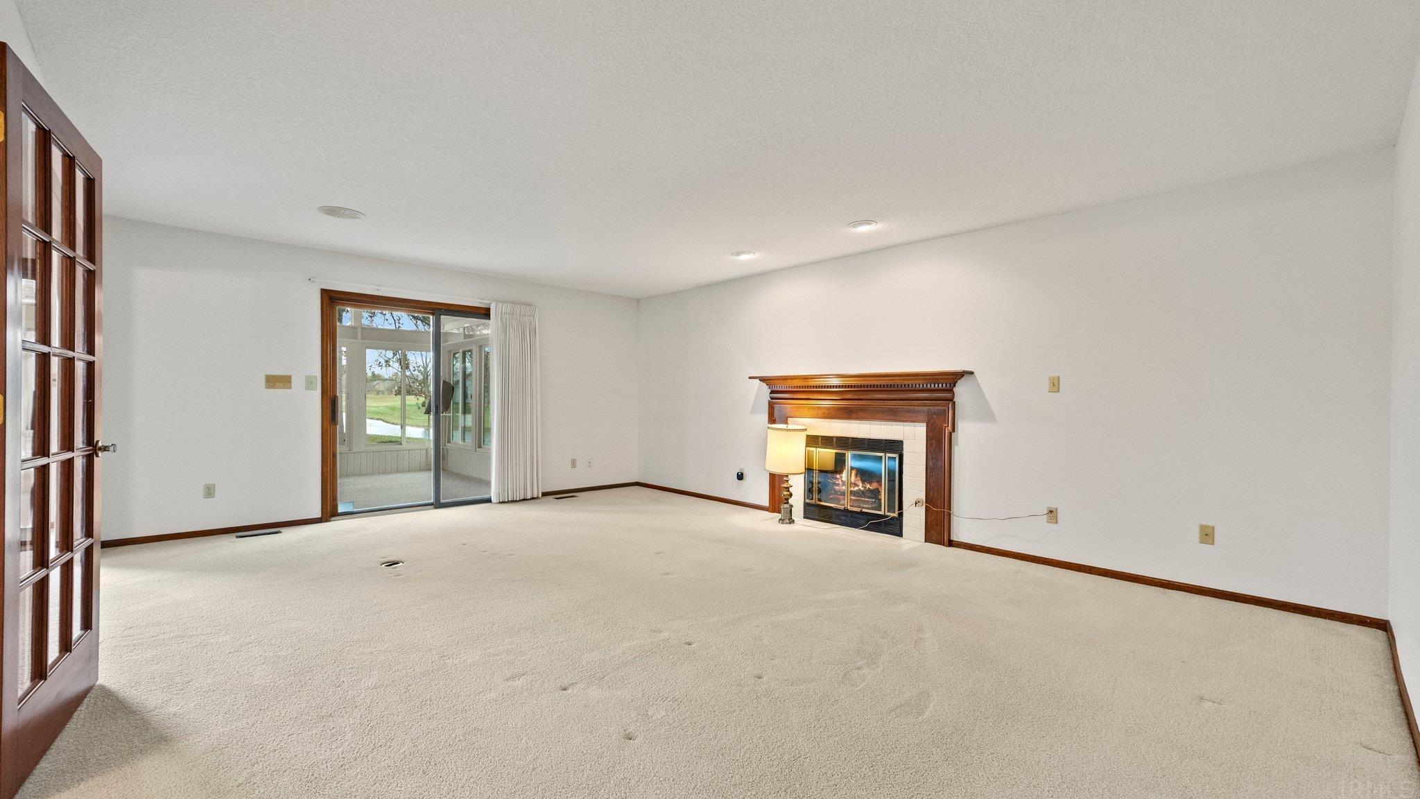 4612 Crystal Ridge Cove Fort Wayne, IN 46835 - Photo 8 of 36 Gallery Image 8