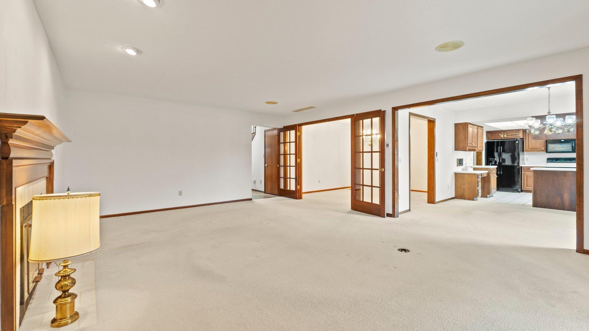 4612 Crystal Ridge Cove Fort Wayne, IN 46835 - Photo 10 of 36 Gallery Image 10