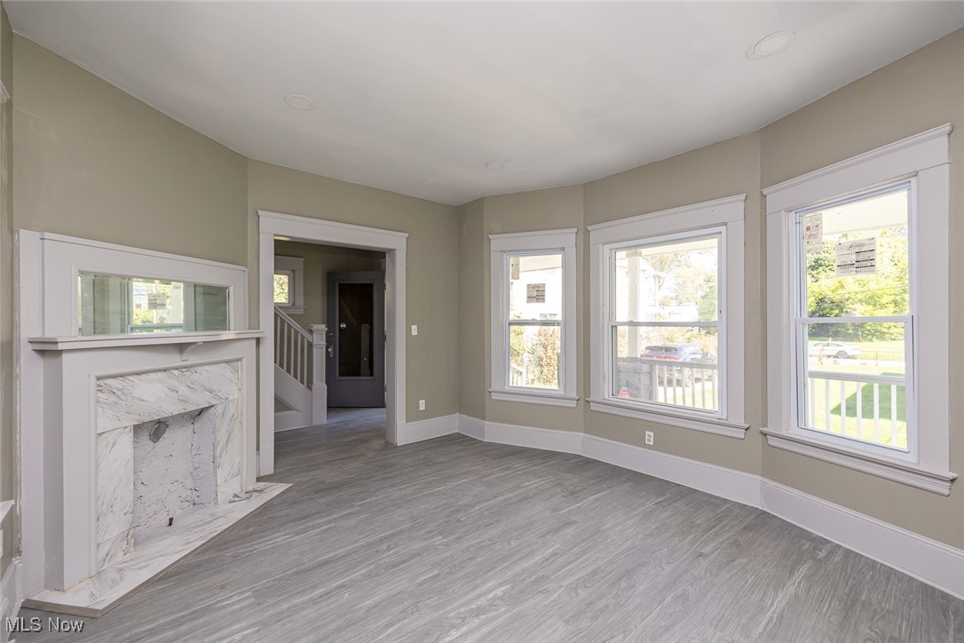1166 Addison Road Cleveland, OH 44103 - Photo 5 of 34 Gallery Image 5