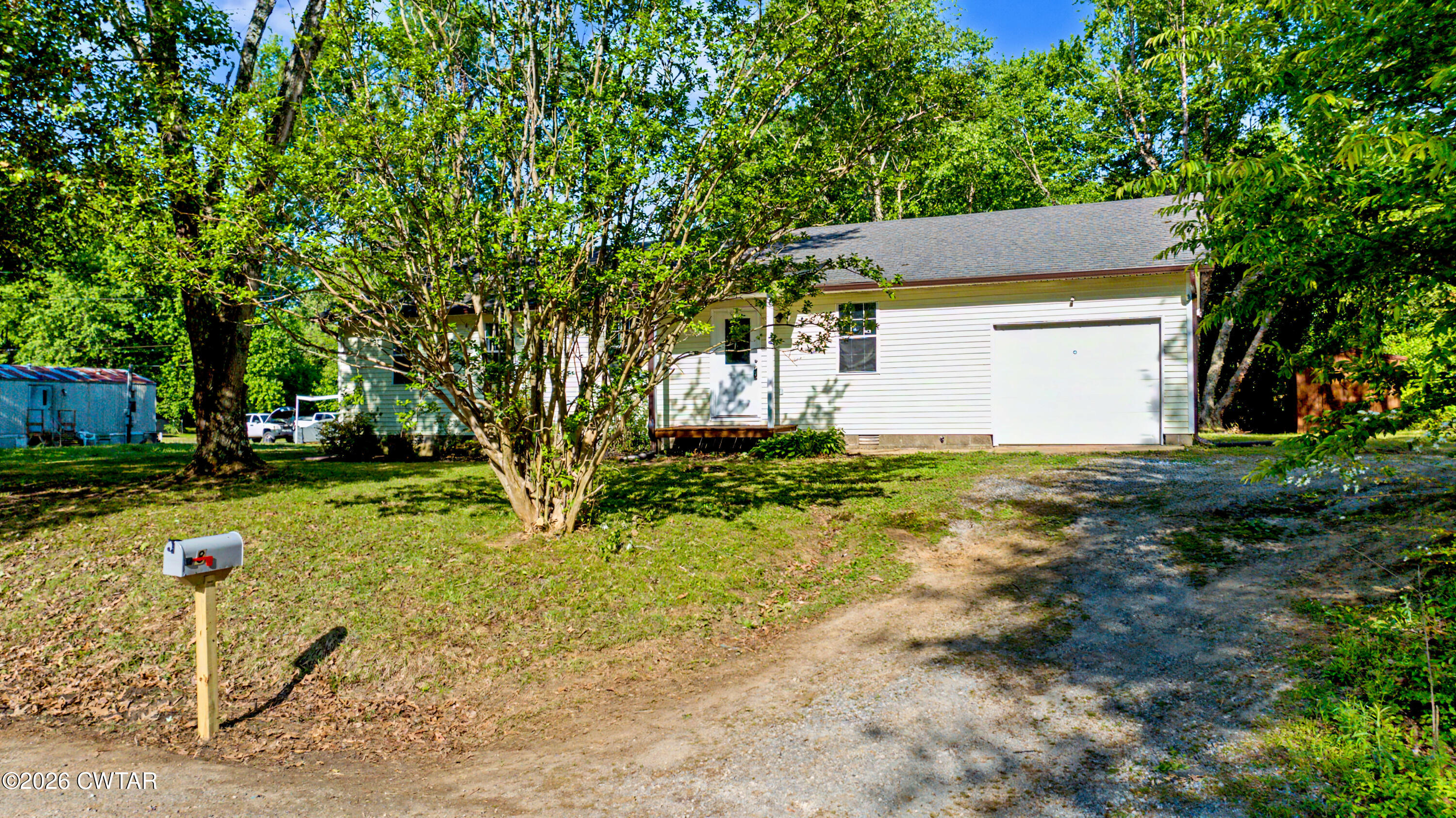 8 Powell Lake Road Trenton, TN 38382 - Photo 19 of 19 Front 3