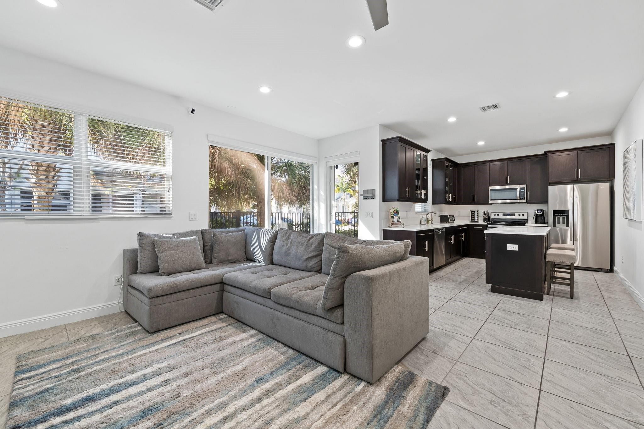 6940 Pines Circle, Unit 45 Pompano Beach, FL 33073 - Photo 21 of 30 Photo 21