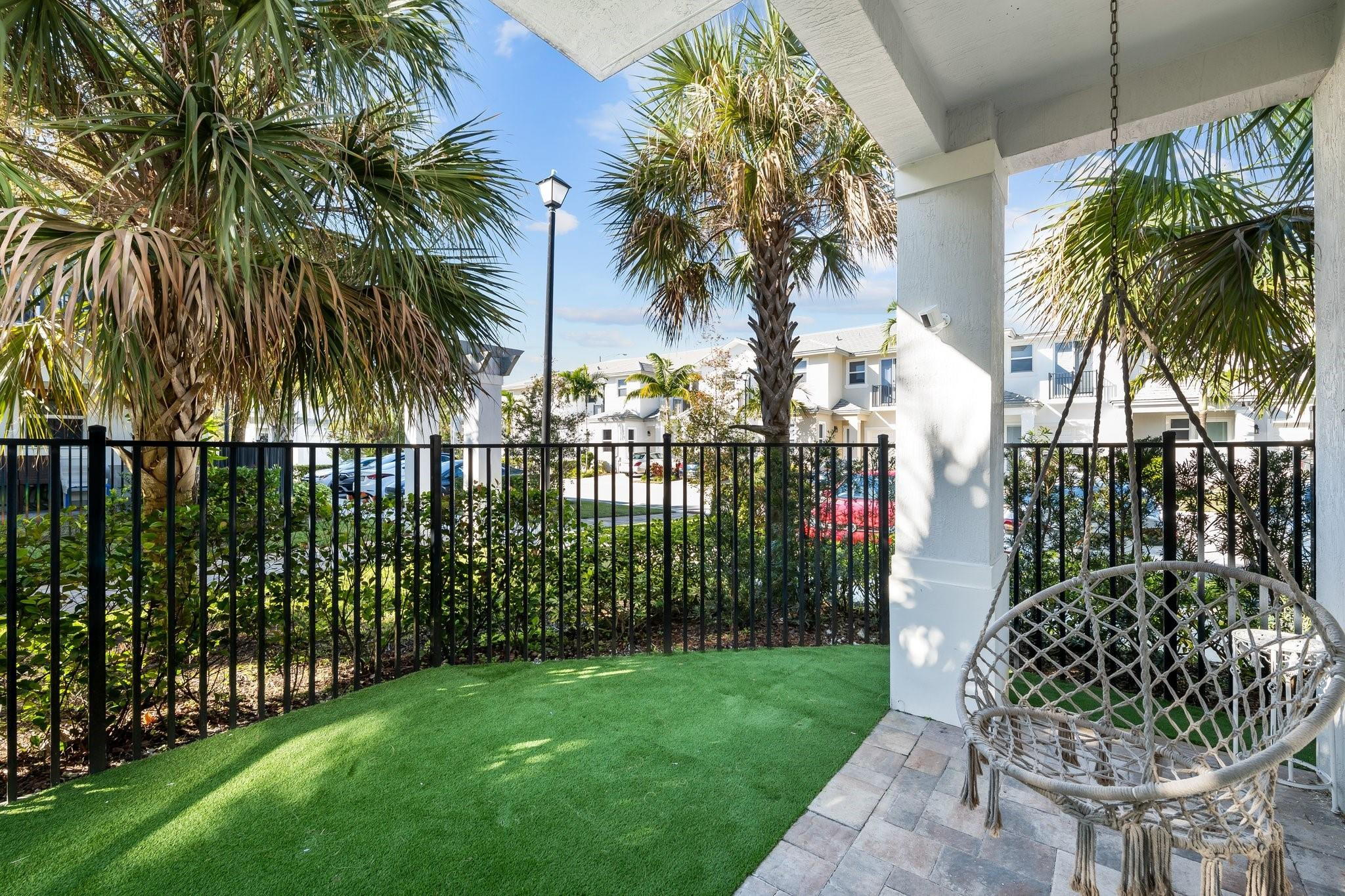 6940 Pines Circle, Unit 45 Pompano Beach, FL 33073 - Photo 27 of 30 Photo 27