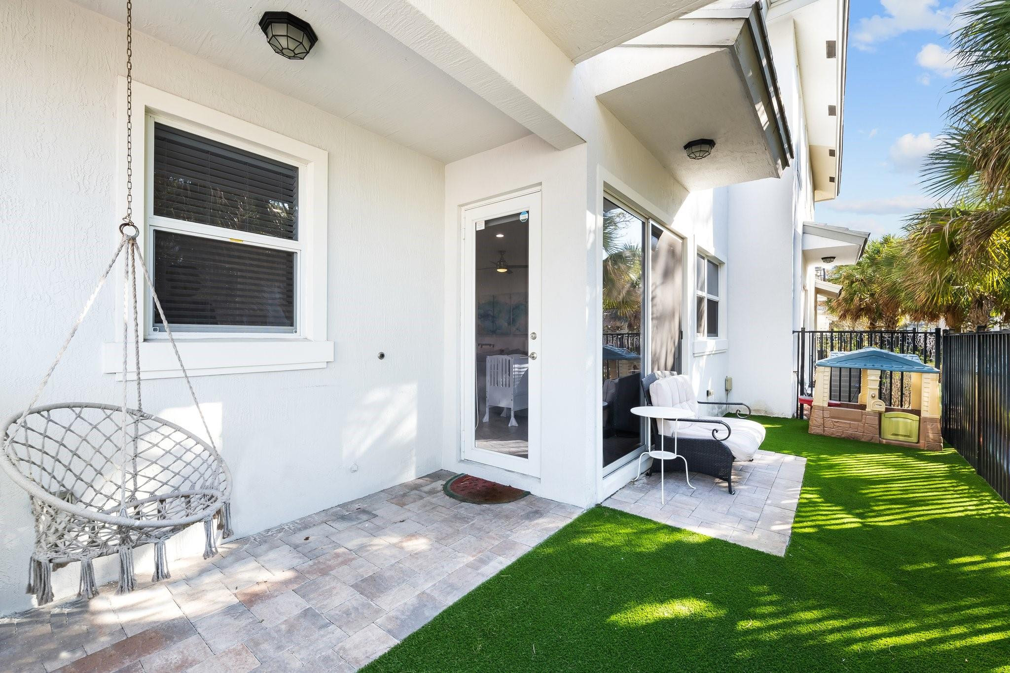 6940 Pines Circle, Unit 45 Pompano Beach, FL 33073 - Photo 28 of 30 Photo 28