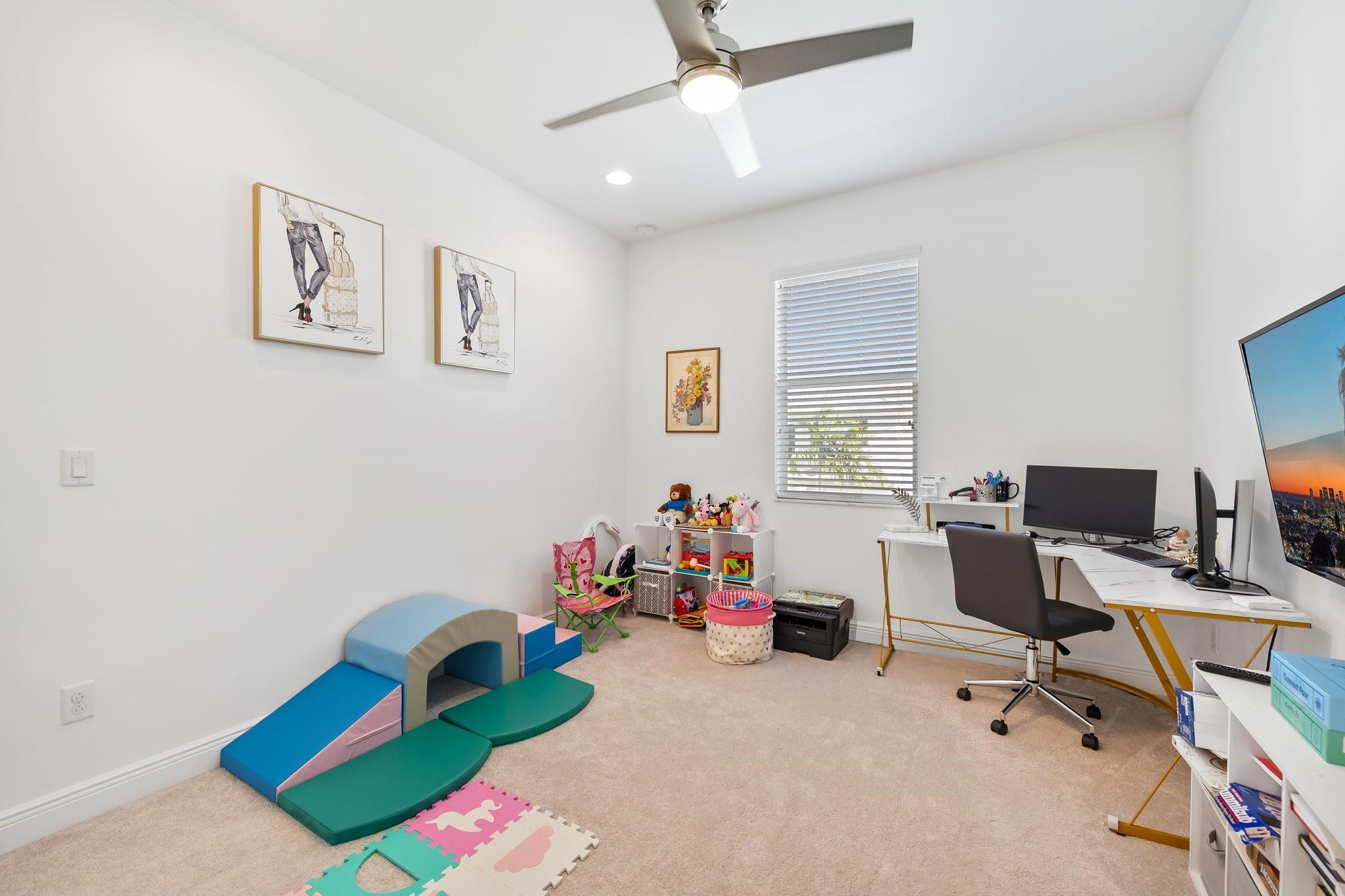 6940 Pines Circle, Unit 45 Pompano Beach, FL 33073 - Photo 4 of 30 Photo 4