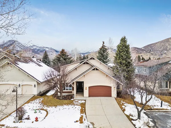 $1,075,000 | 5 East Village Circle, Midway, UT 84049