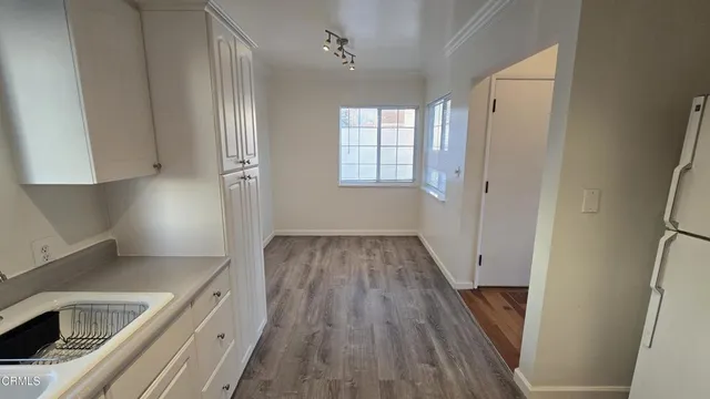 $2,600 | 1483 North Altadena Drive, Pasadena, CA 91107