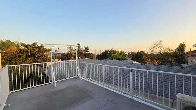 $2,600 | 1483 North Altadena Drive, Pasadena, CA 91107