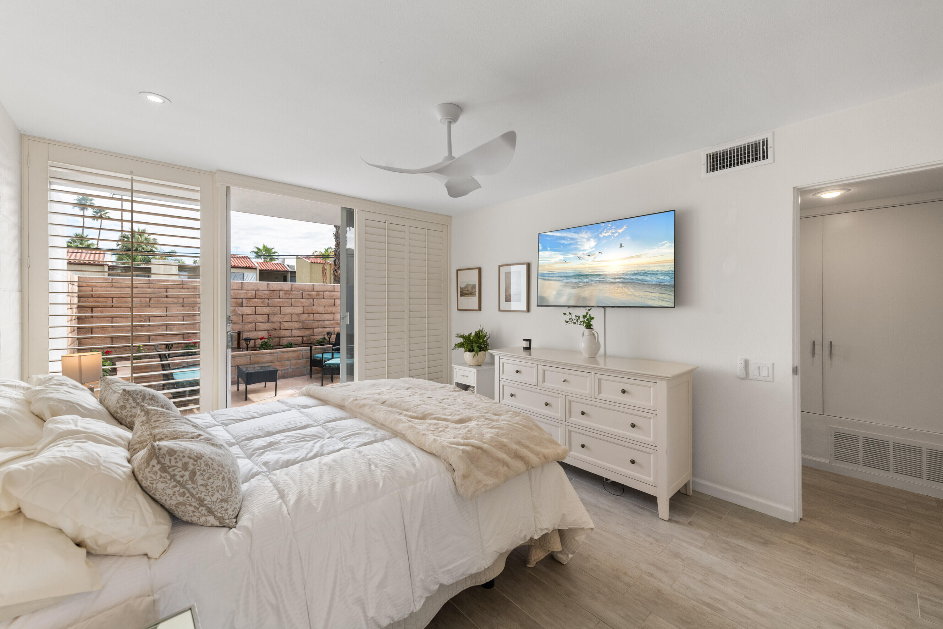 45301 Deep Canyon Road, Unit 7 Palm Desert, CA 92260 - Photo 12 of 24 12_45301_Deep_Canyon_712_mls