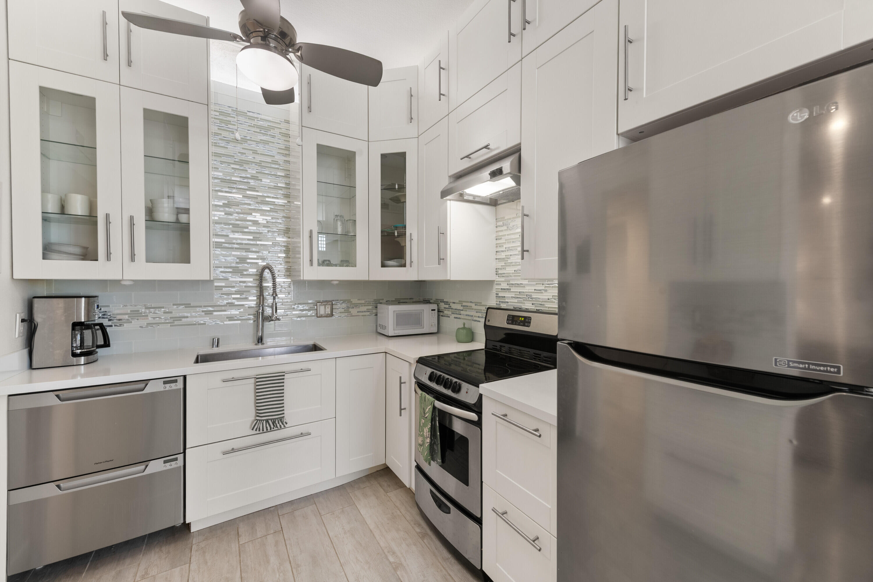 45301 Deep Canyon Road, Unit 7 Palm Desert, CA 92260 - Photo 9 of 24 09_45301_Deep_Canyon_79_mls