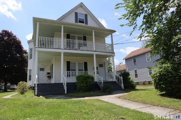 $2,150 | 61-63 Central Avenue, East Hartford, CT 06108
