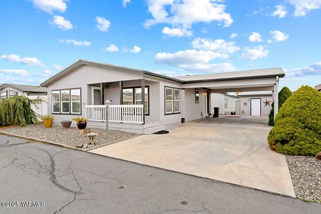 $127,000 | 18 West Washington Avenue, Unit 130, Union Gap, WA 98903