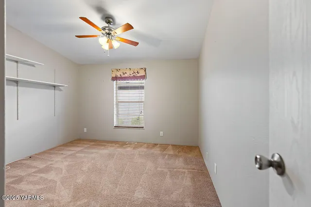 $127,000 | 18 West Washington Avenue, Unit 130, Union Gap, WA 98903