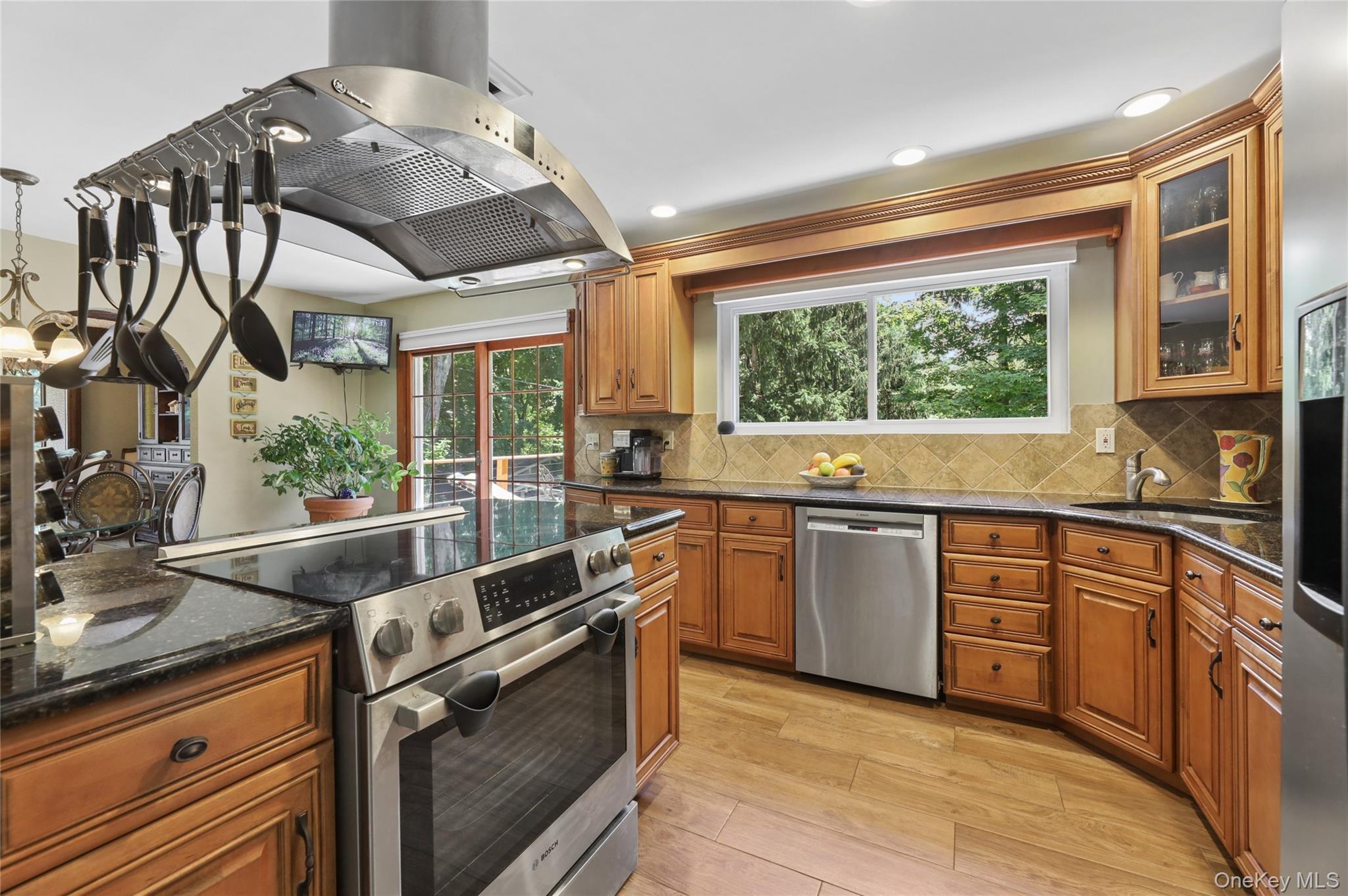 341 Call Hollow Road Stony Point, NY 10980 - Photo 13 of 46 Stainless still appliances.