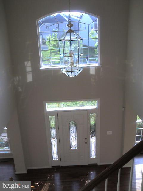 9810 Farm Pond Road Laurel, MD 20708 - Photo 20 of 23 Interior (General)