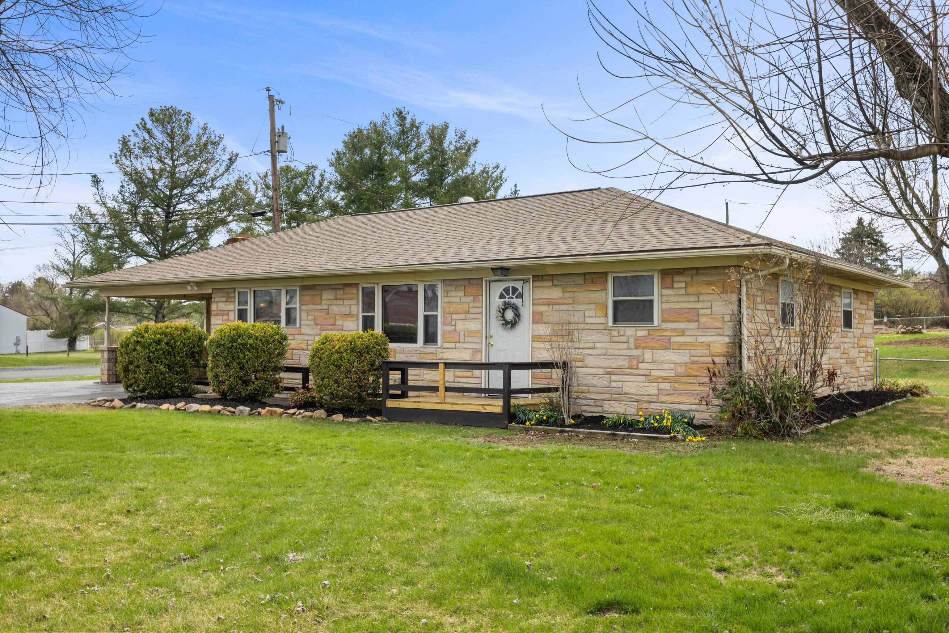 72 Tinkling Spring Road Fishersville, VA 22939 - Photo 3 of 75 Gallery Image 3