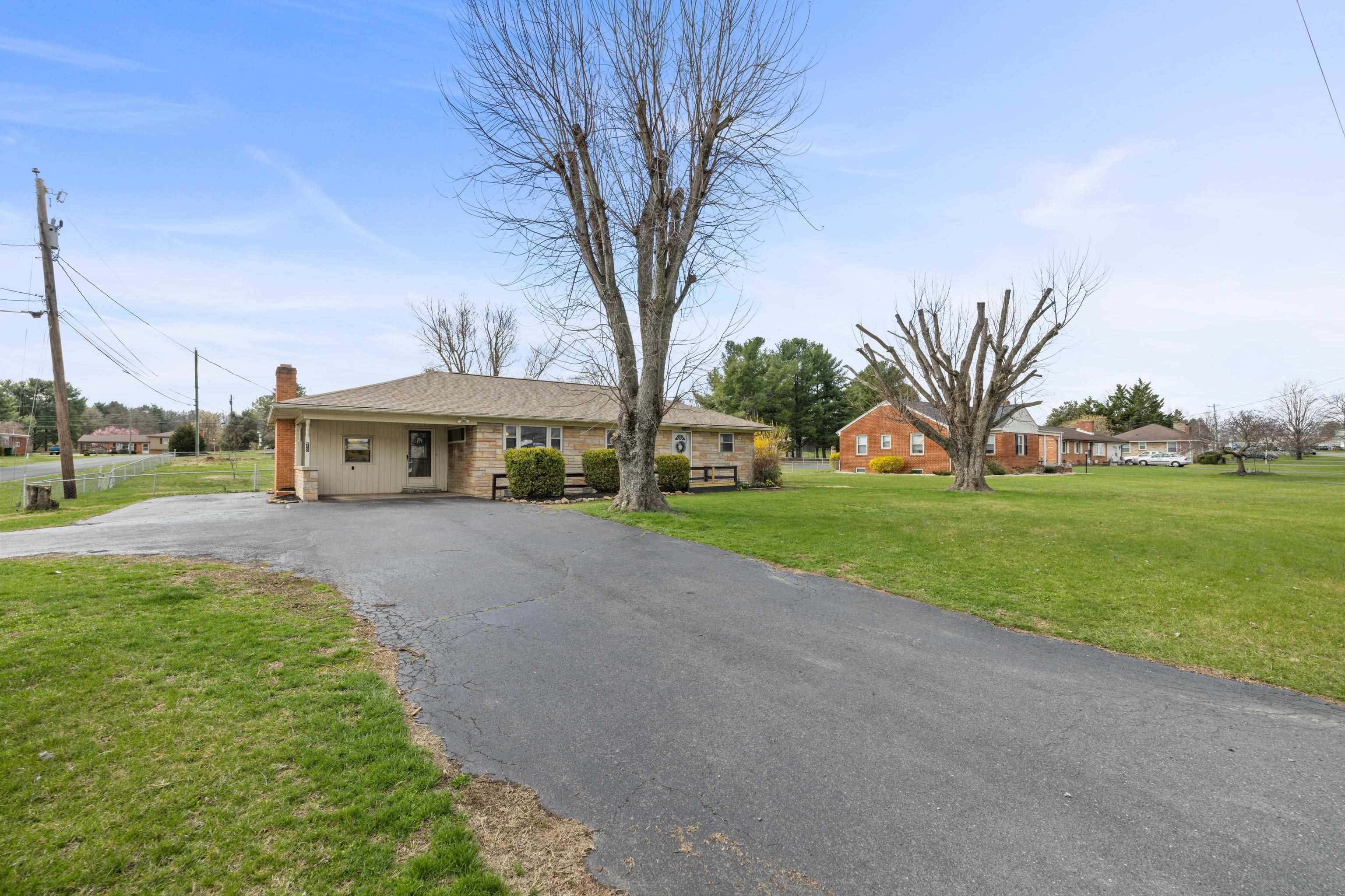 72 Tinkling Spring Road Fishersville, VA 22939 - Photo 6 of 75 Gallery Image 6