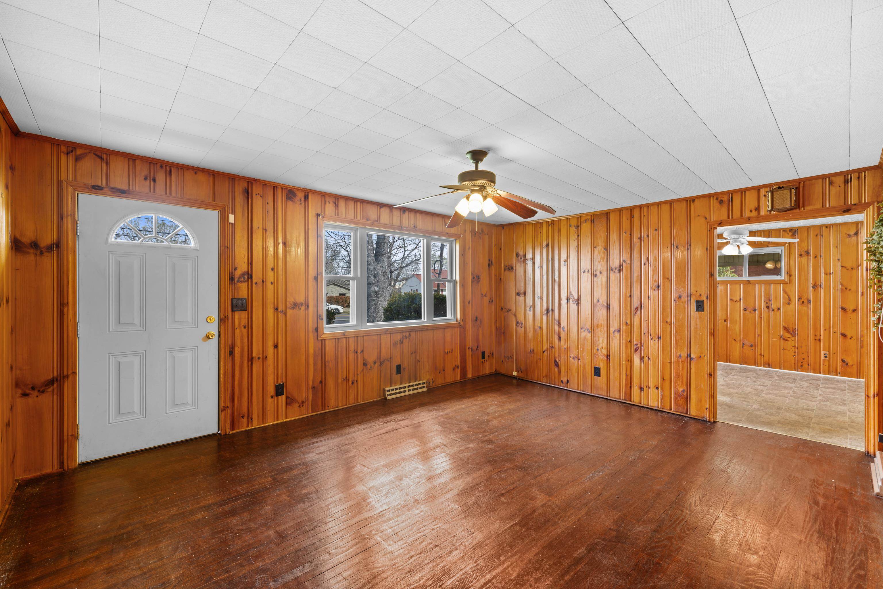 72 Tinkling Spring Road Fishersville, VA 22939 - Photo 10 of 75 Gallery Image 10