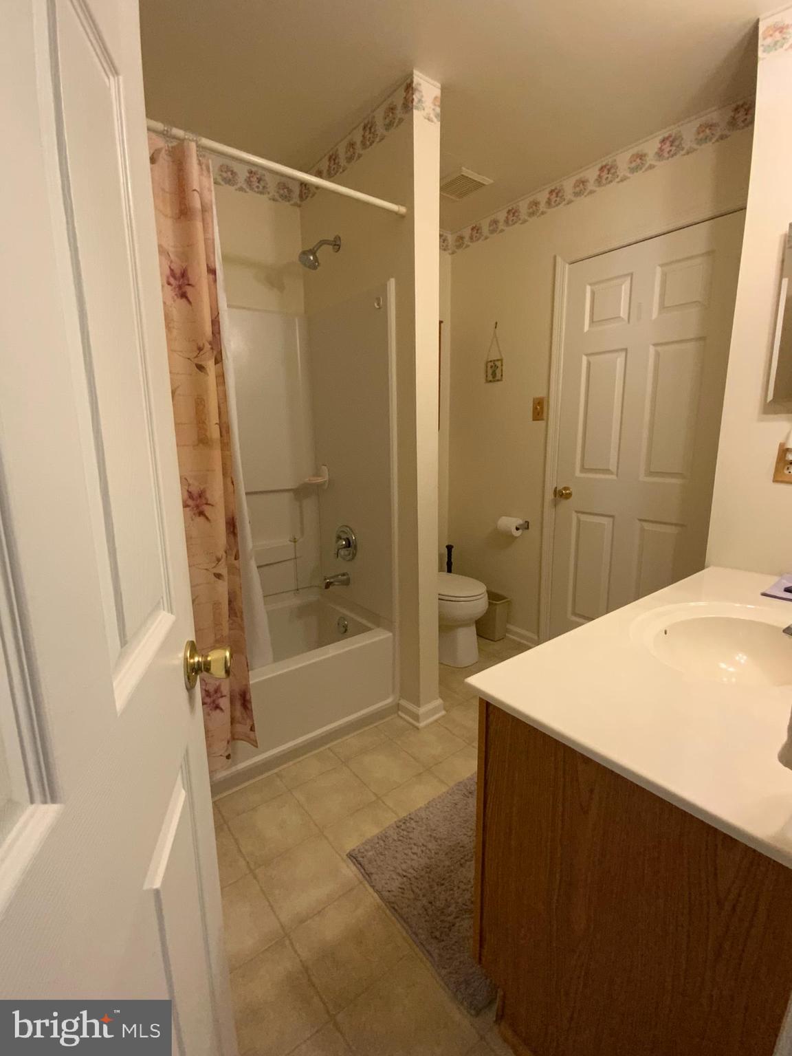 138 Alexander Road Beverly, NJ 08010 - Photo 8 of 11