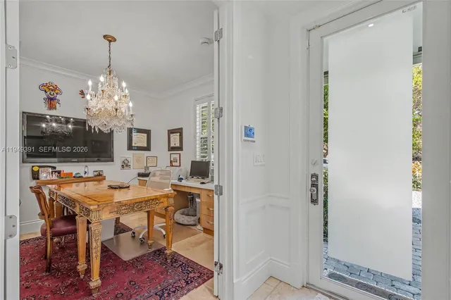 $1,495,000 | 10530 Southwest 77th Avenue, Unit 1, Pinecrest, FL 33156