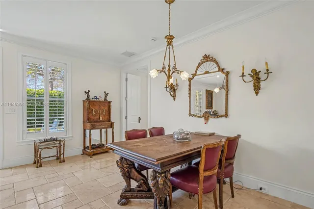 $1,495,000 | 10530 Southwest 77th Avenue, Unit 1, Pinecrest, FL 33156