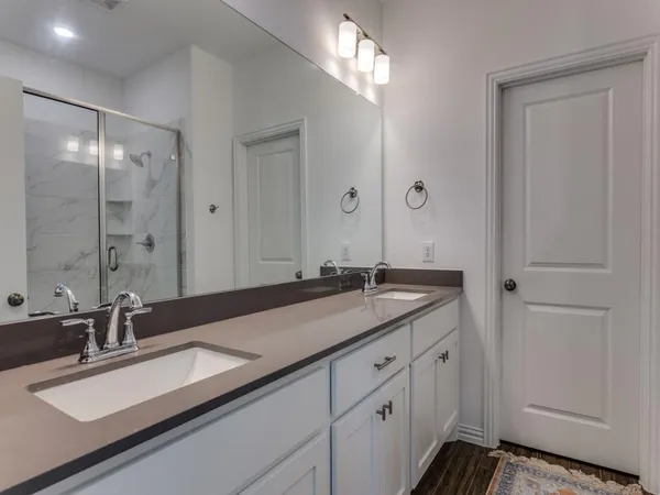 $2,200 | 5109 Community Street, Haltom City, TX 76117