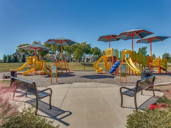 $2,200 | 5109 Community Street, Haltom City, TX 76117