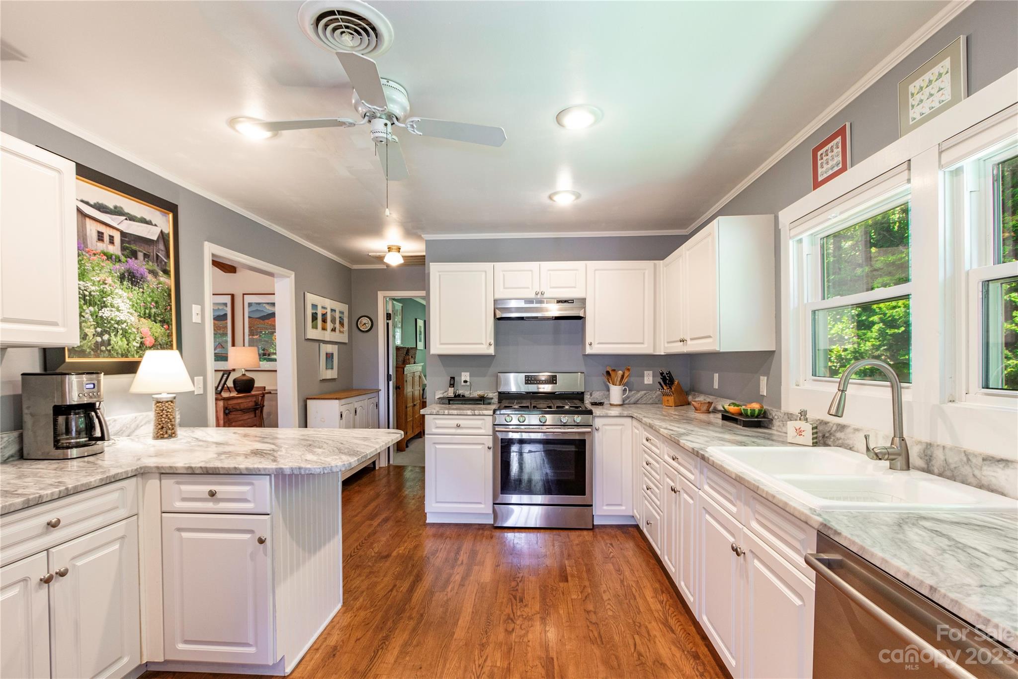 208 Bear Wallow Road Marion, NC 28752 - Photo 14 of 48 Gallery Image 14