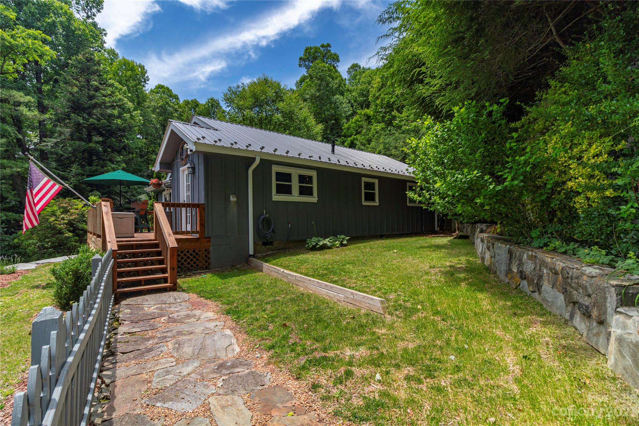 208 Bear Wallow Road Marion, NC 28752 - Photo 30 of 48 Gallery Image 30