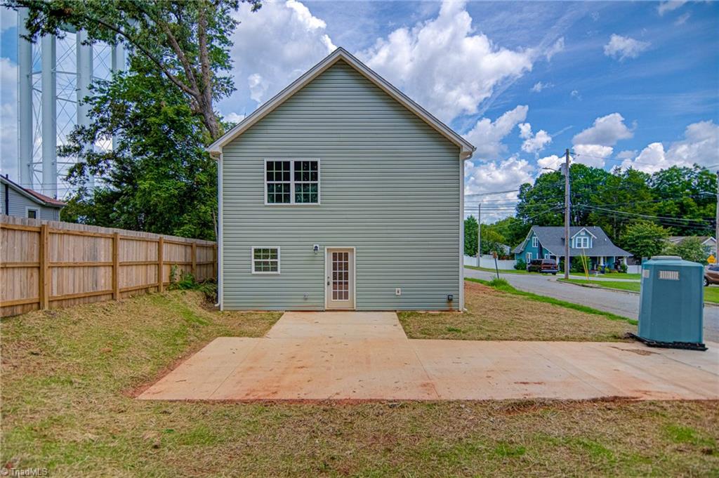 901 Howard Place High Point, NC 27262 - Photo 36 of 37 Gallery Image 36