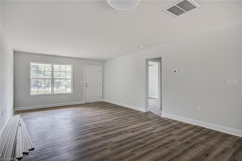 901 Howard Place High Point, NC 27262 - Photo 4 of 37 Gallery Image 4