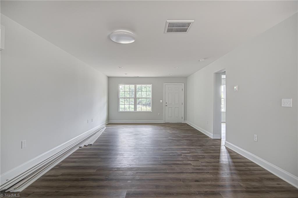 901 Howard Place High Point, NC 27262 - Photo 7 of 37 Gallery Image 7