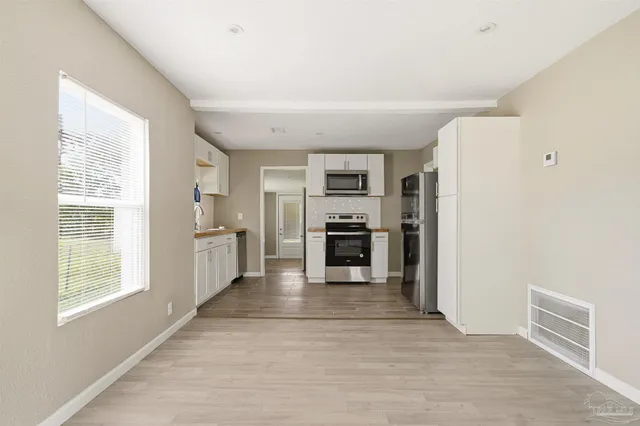 $190,000 | 206 South 2nd Street, Pensacola, FL 32507