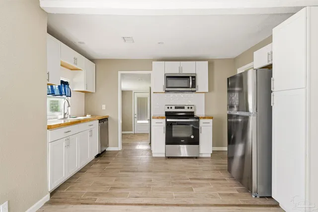 $190,000 | 206 South 2nd Street, Pensacola, FL 32507