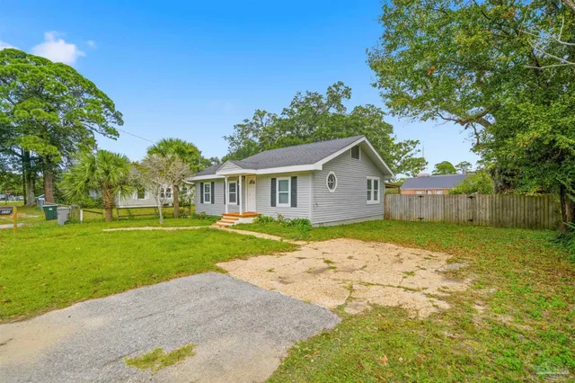 $190,000 | 206 South 2nd Street, Pensacola, FL 32507