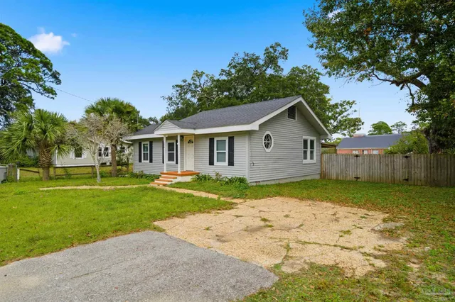 $190,000 | 206 South 2nd Street, Pensacola, FL 32507