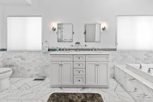 $45,000 | 34 Park Circle, Quogue, NY 11959