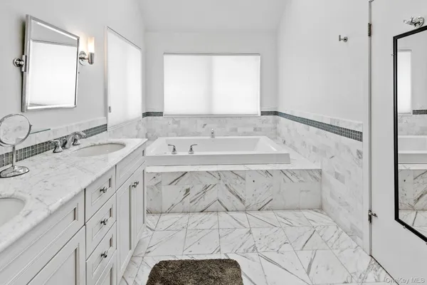 $45,000 | 34 Park Circle, Quogue, NY 11959