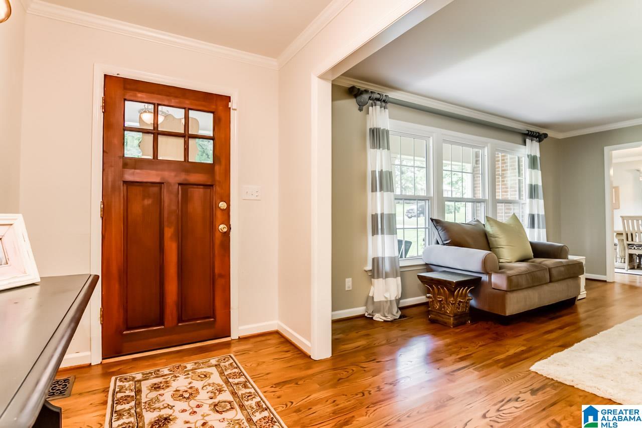 1811 Seneca Road Vestavia Hills, AL 35216 - Photo 8 of 49