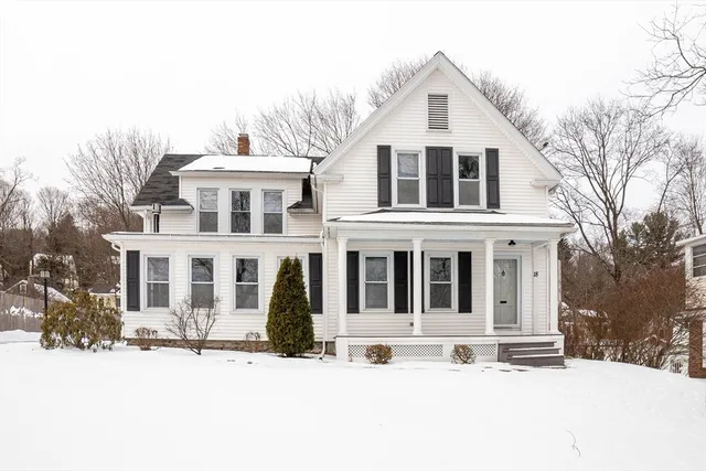 $575,000 | 18 Hadwen Lane, Worcester, MA 01602