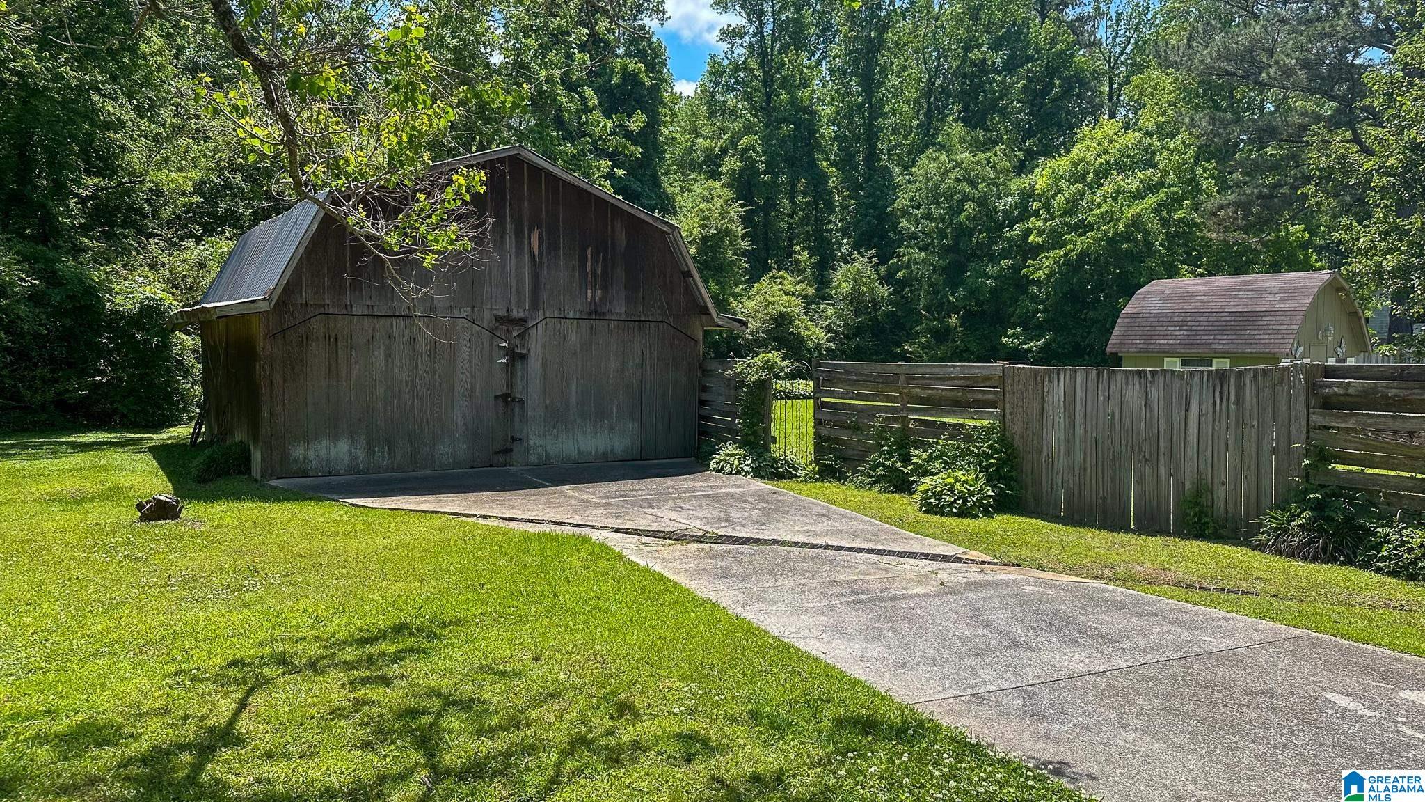 800 Alexandria Road Weaver, AL 36277 - Photo 28 of 68