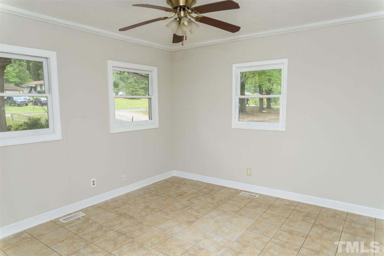 1806 Robinhood Road Durham, NC 27701 - Photo 8 of 11
